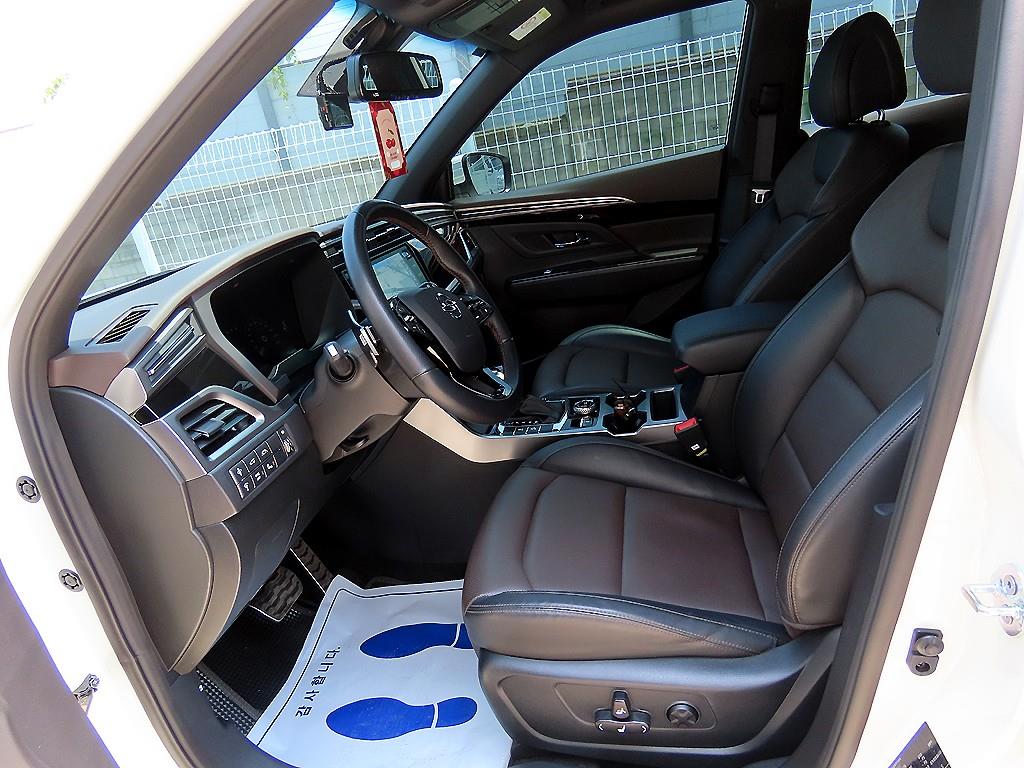 Ssangyong Korando - Vista 5