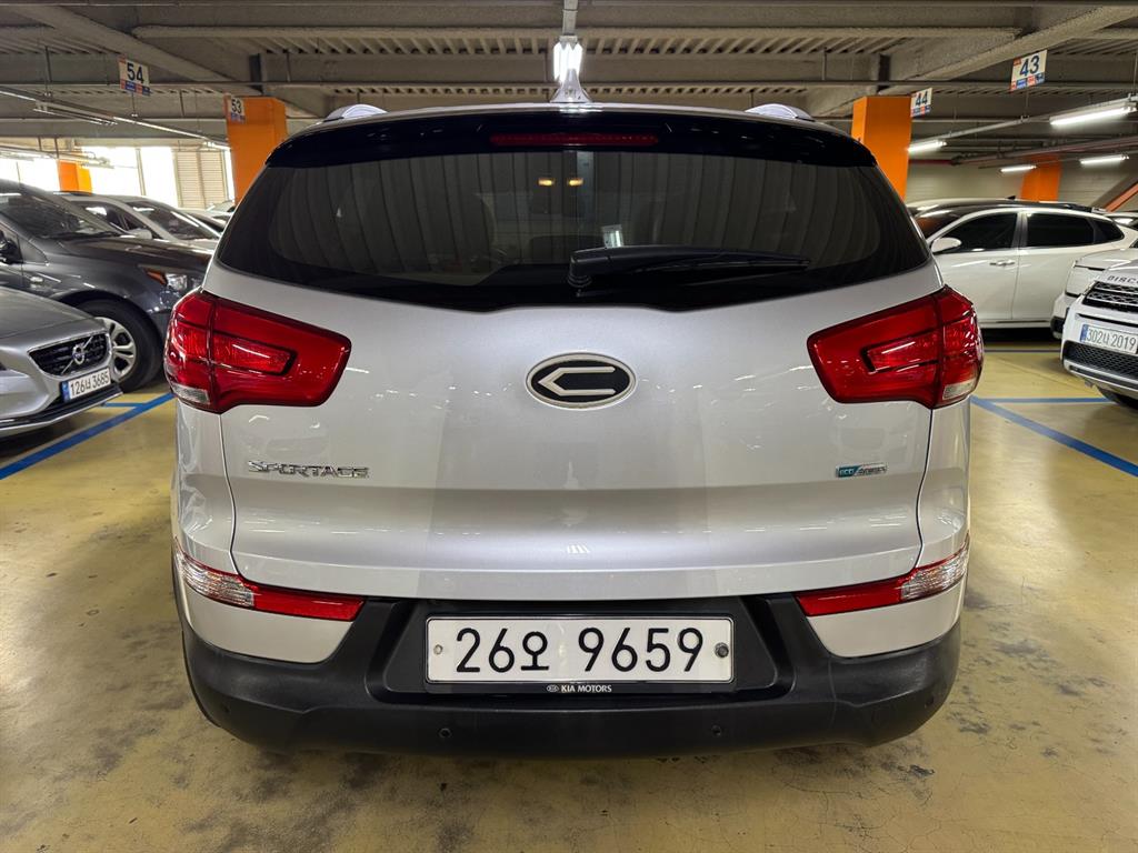 KIA Sportage - Vista 4