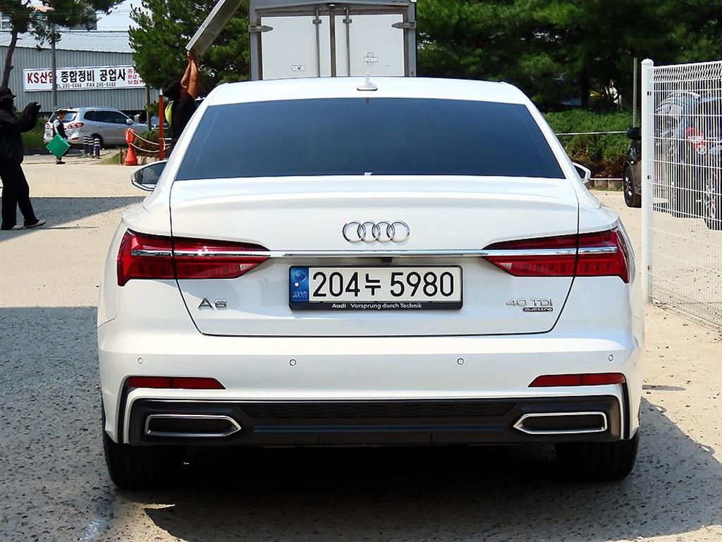 Audi A6 - Vista 4