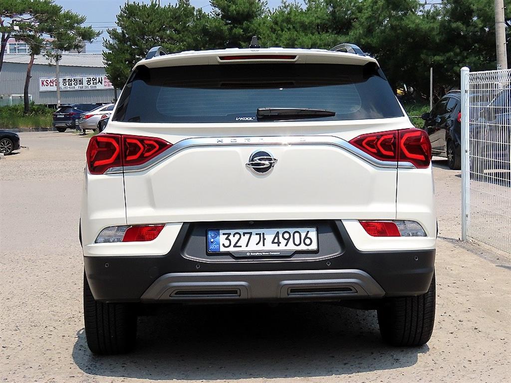 Ssangyong Korando - Vista 4