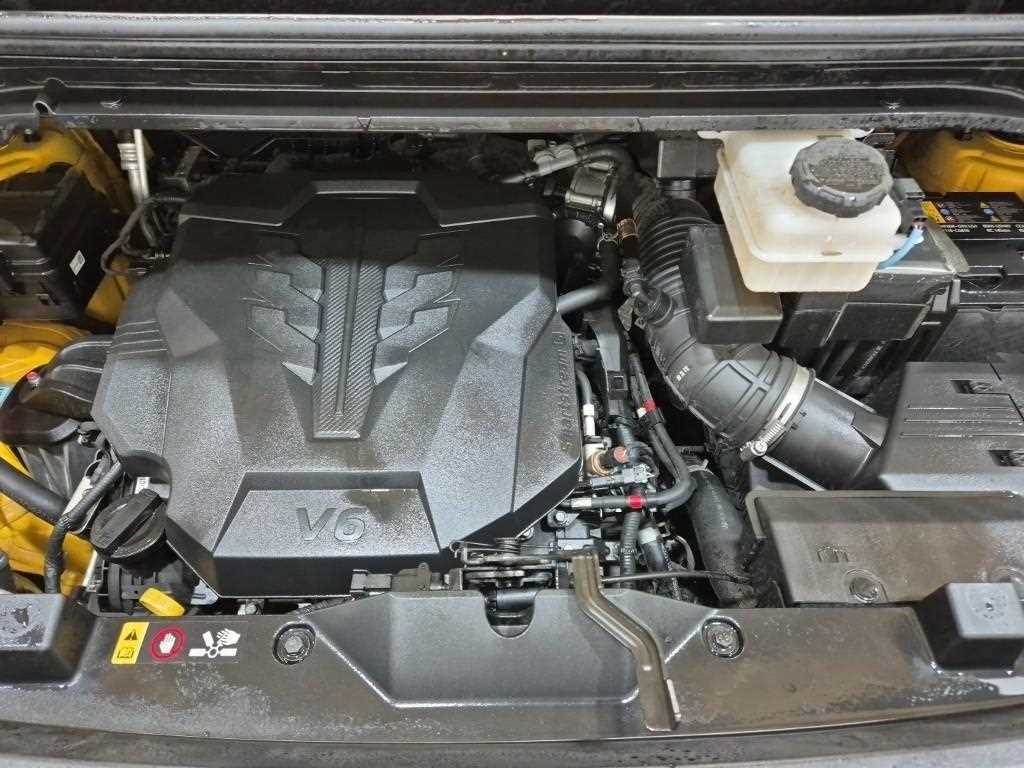 HYUNDAI Staria - Vista 5
