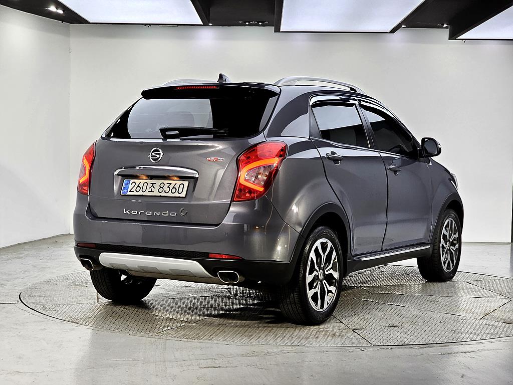 Ssangyong Korando - Vista 4