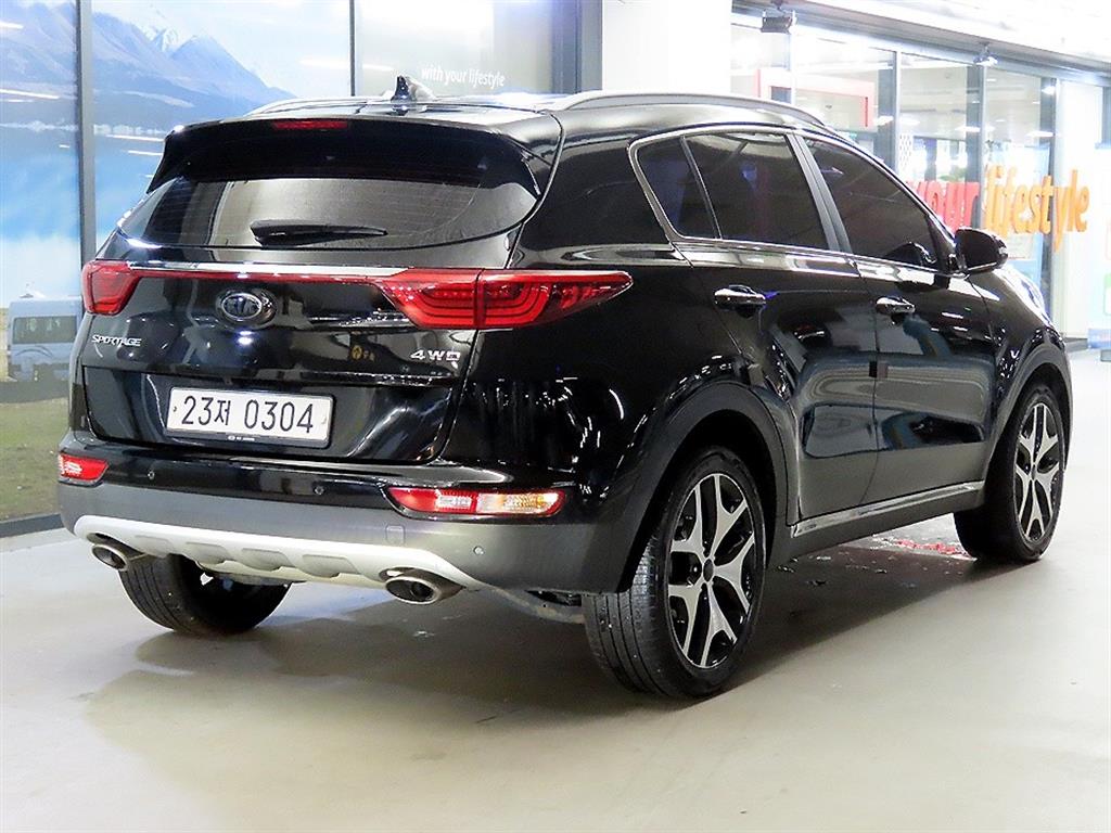 KIA Sportage - Vista 4