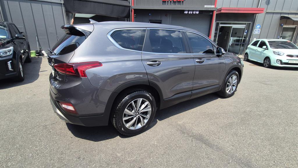 HYUNDAI Santa Fe - Vista 4