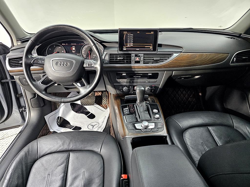 Audi A6 - Vista 5