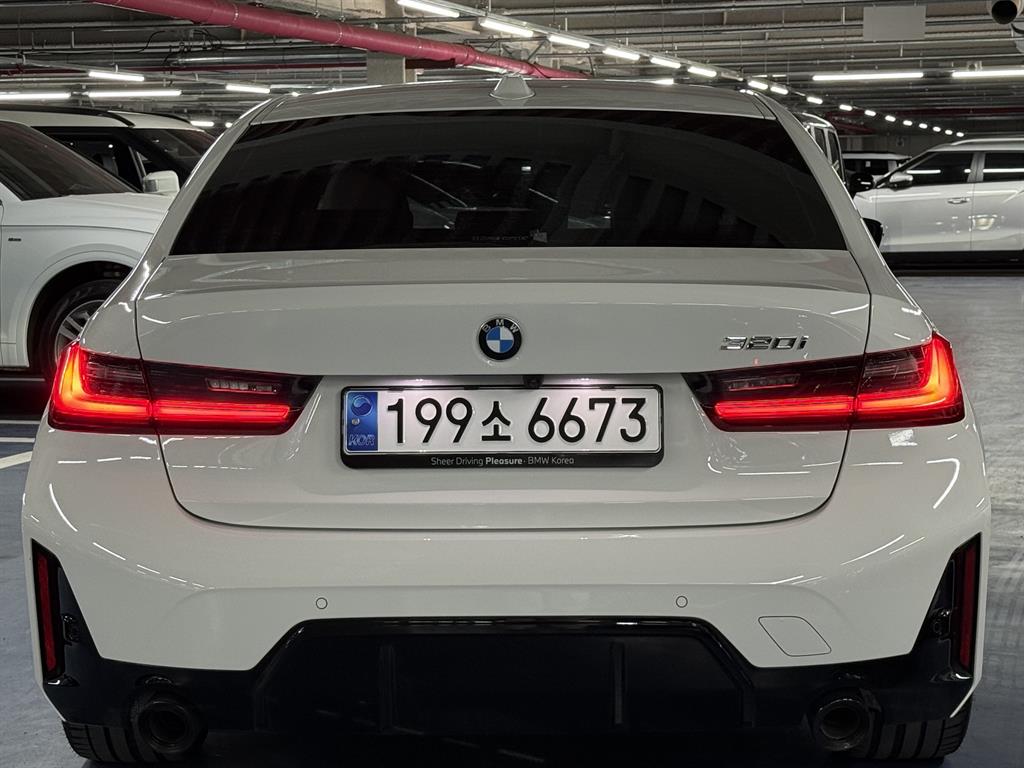 BMW 3 series - Vista 4