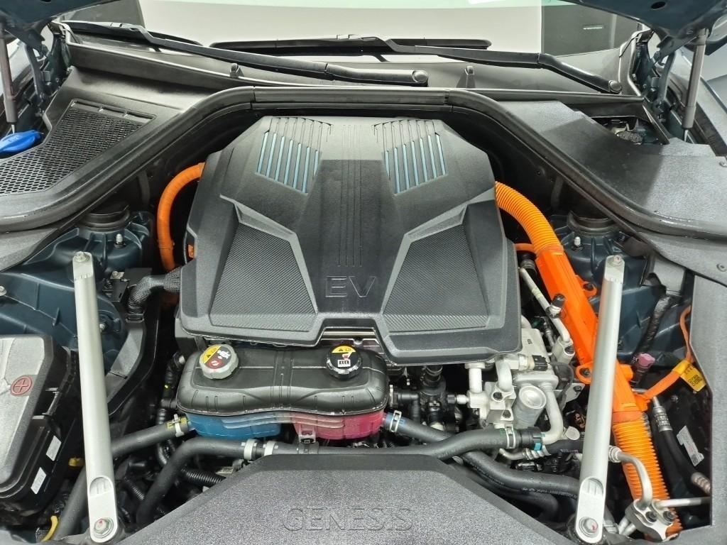 Genesis G80 - Vista 5