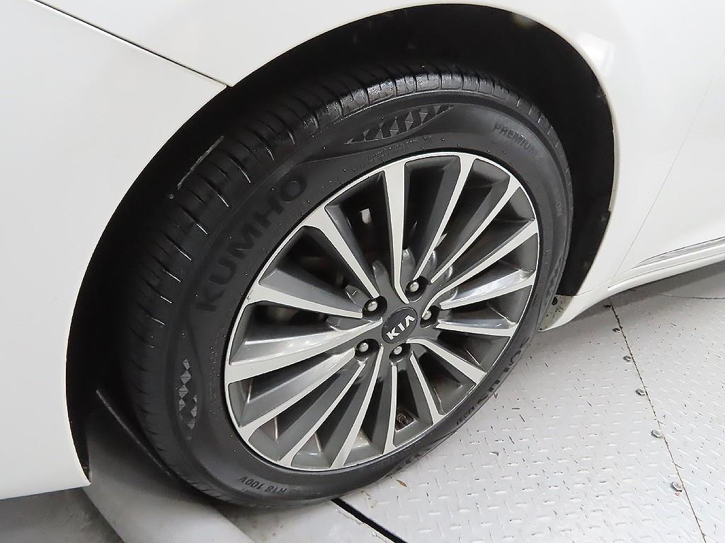 KIA K7 - Vista 5