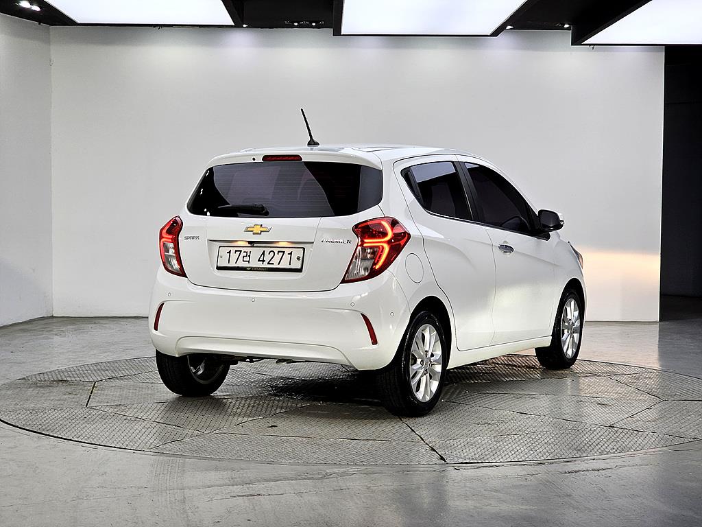 Chevrolet Spark - Vista 4