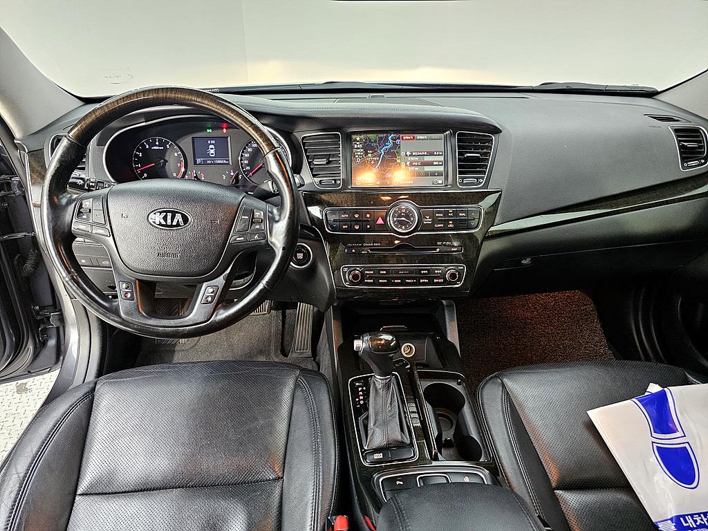 KIA K7 - Vista 5
