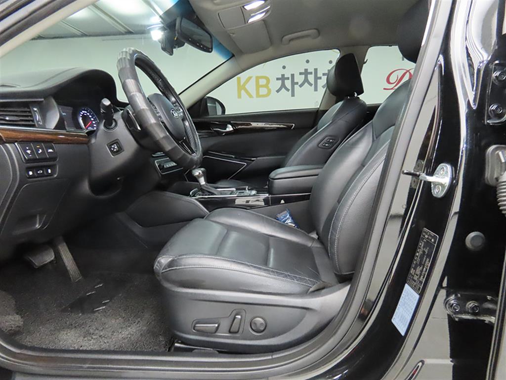 KIA K7 - Vista 5