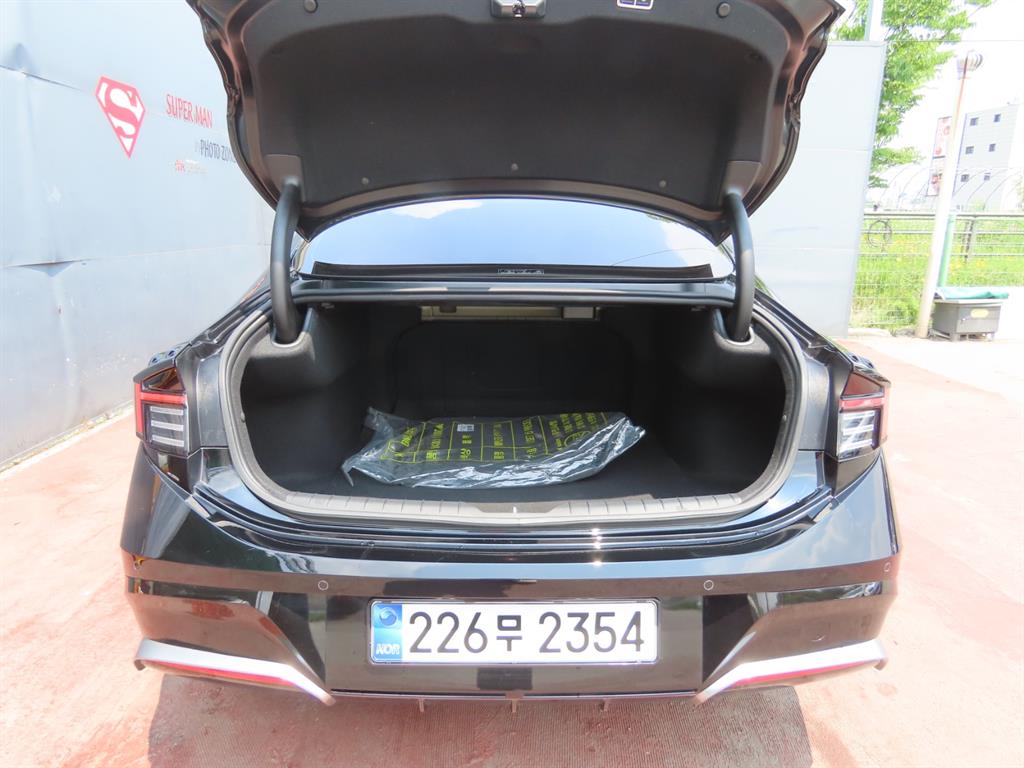 HYUNDAI Sonata - Vista 5
