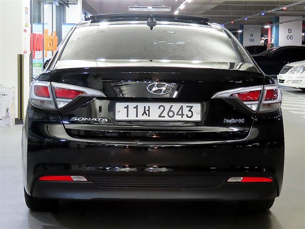HYUNDAI Sonata - Vista 5