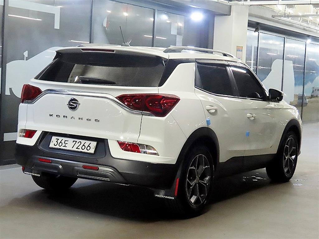 Ssangyong Korando - Vista 4