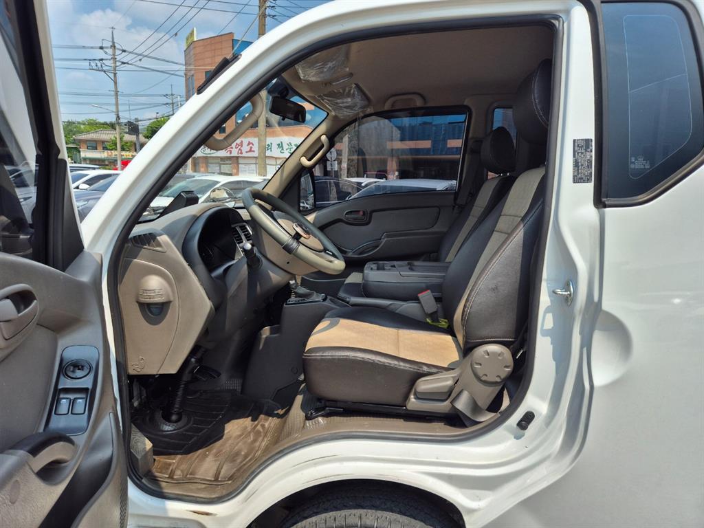 Small Truck Cargo (small) - Vista 5