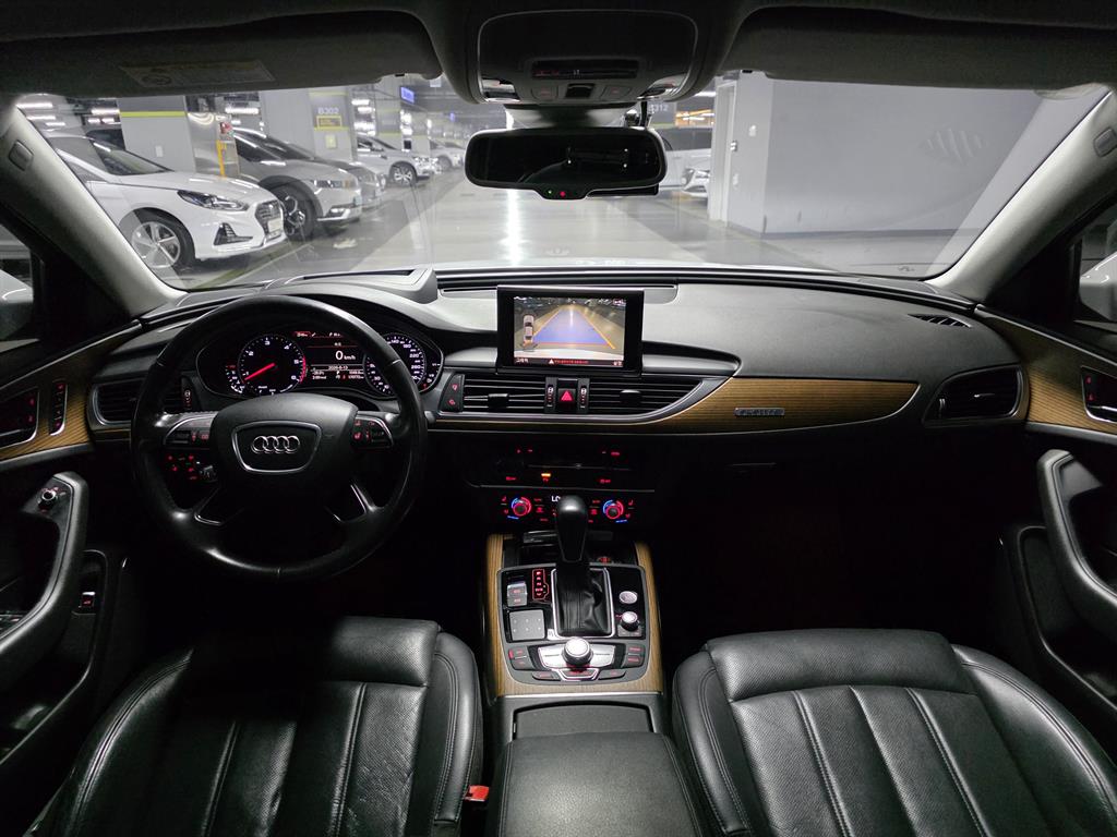 Audi A6 - Vista 5