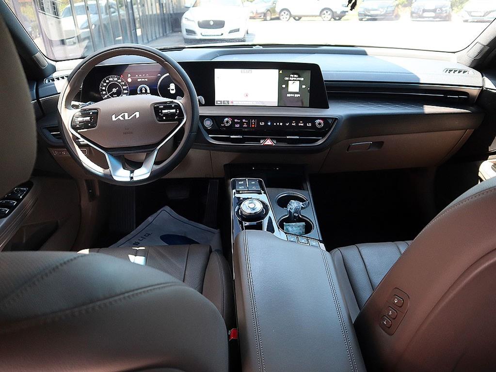 KIA K8 - Vista 5