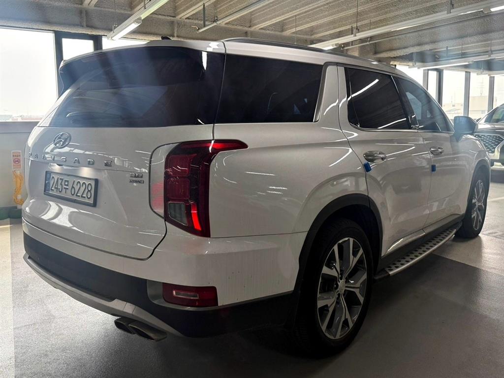 HYUNDAI Palisade - Vista 4