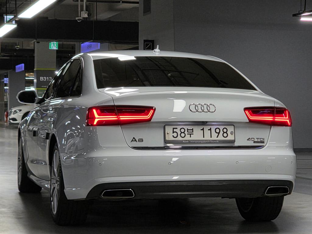 Audi A6 - Vista 4