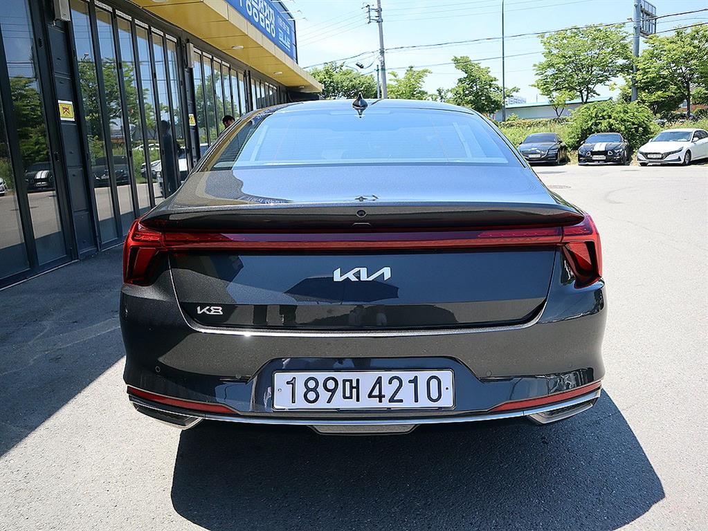 KIA K8 - Vista 4