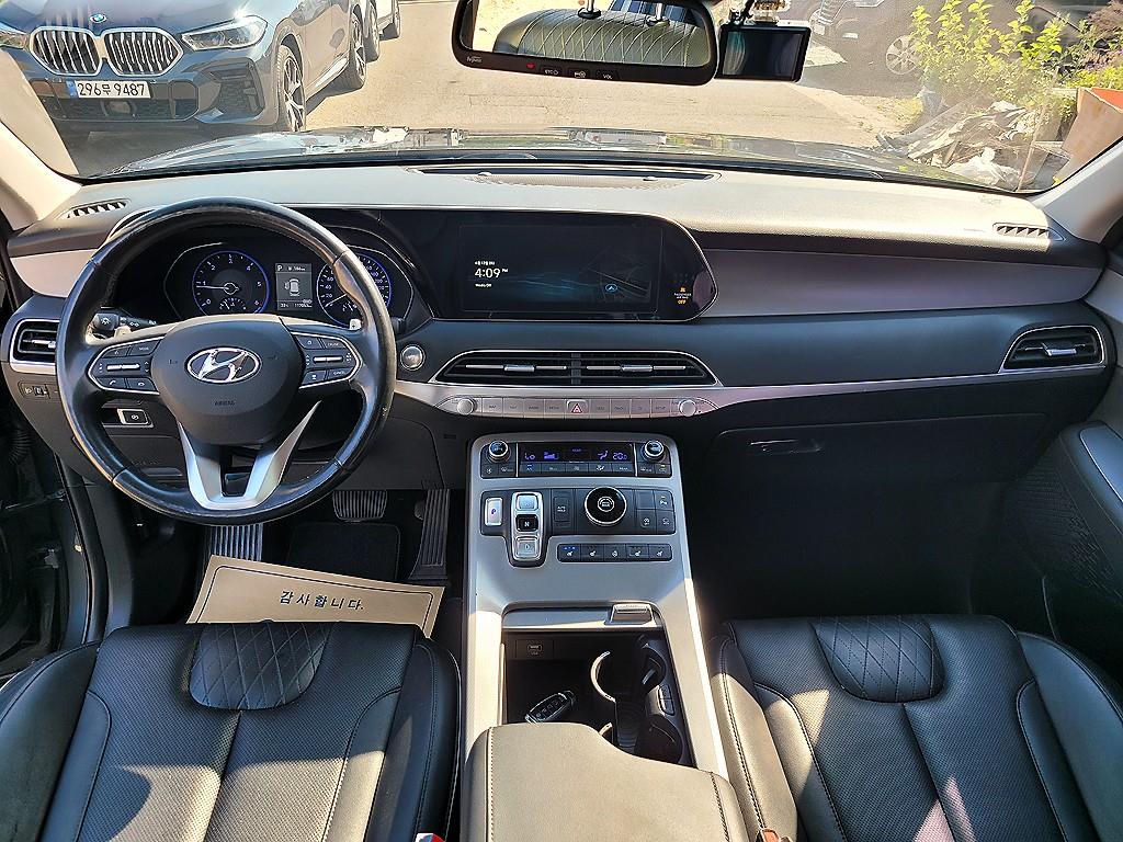 HYUNDAI Palisade - Vista 5