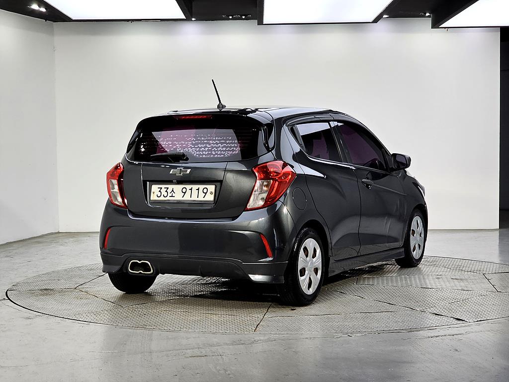 Chevrolet Spark - Vista 4