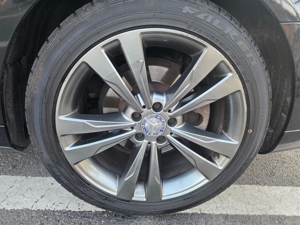 Mercedes Benz S Class - Vista 5