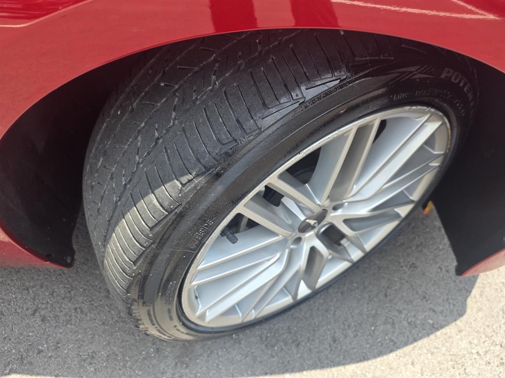Genesis G70 - Vista 5