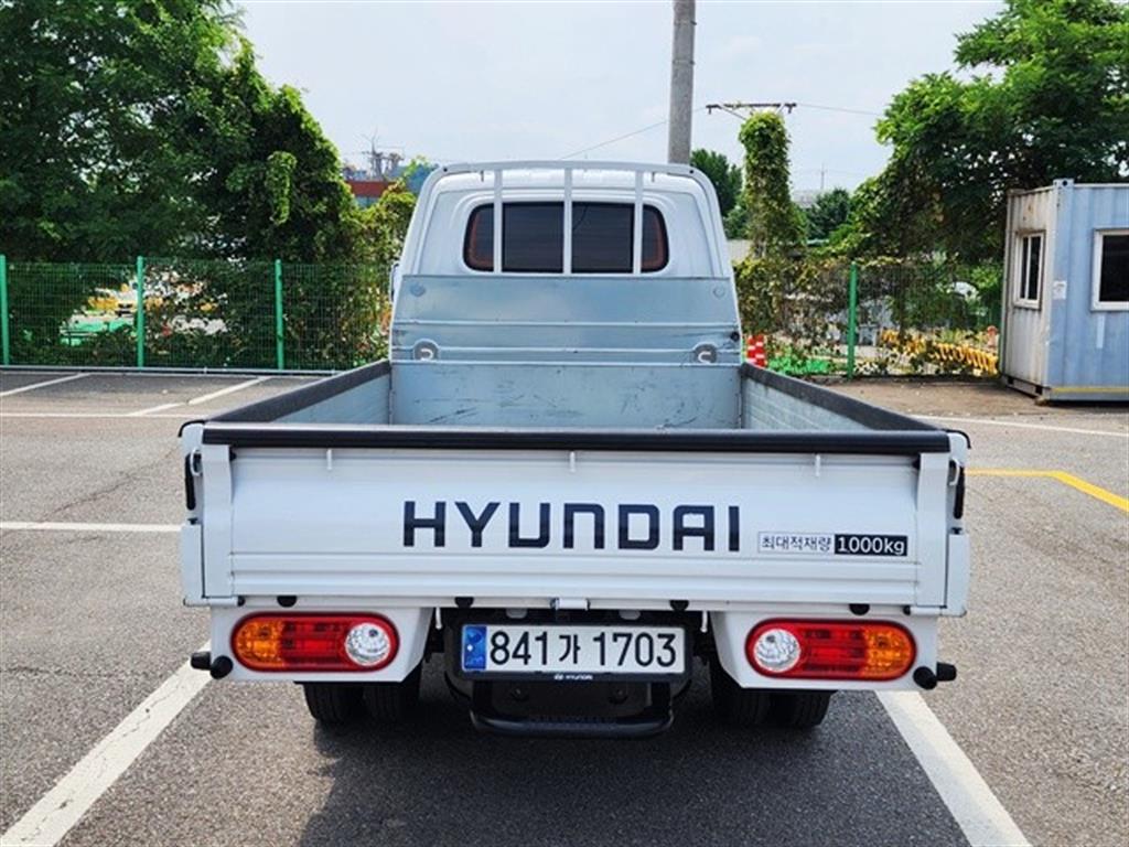 Small Truck Cargo (small) - Vista 4