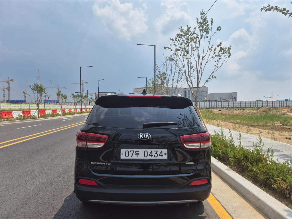 KIA Sorento - Vista 4