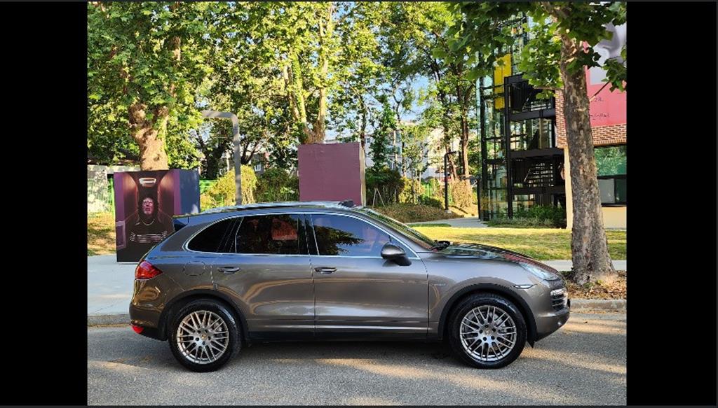 Porsche Cayenne - Vista 5