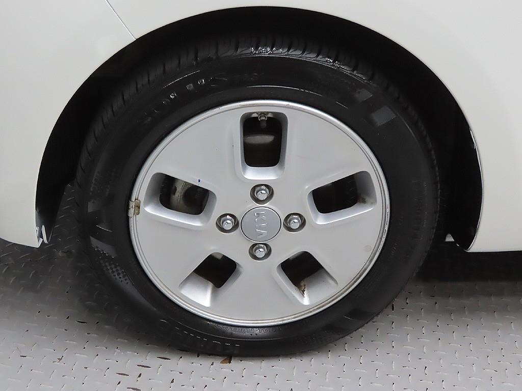 KIA Ray - Vista 5