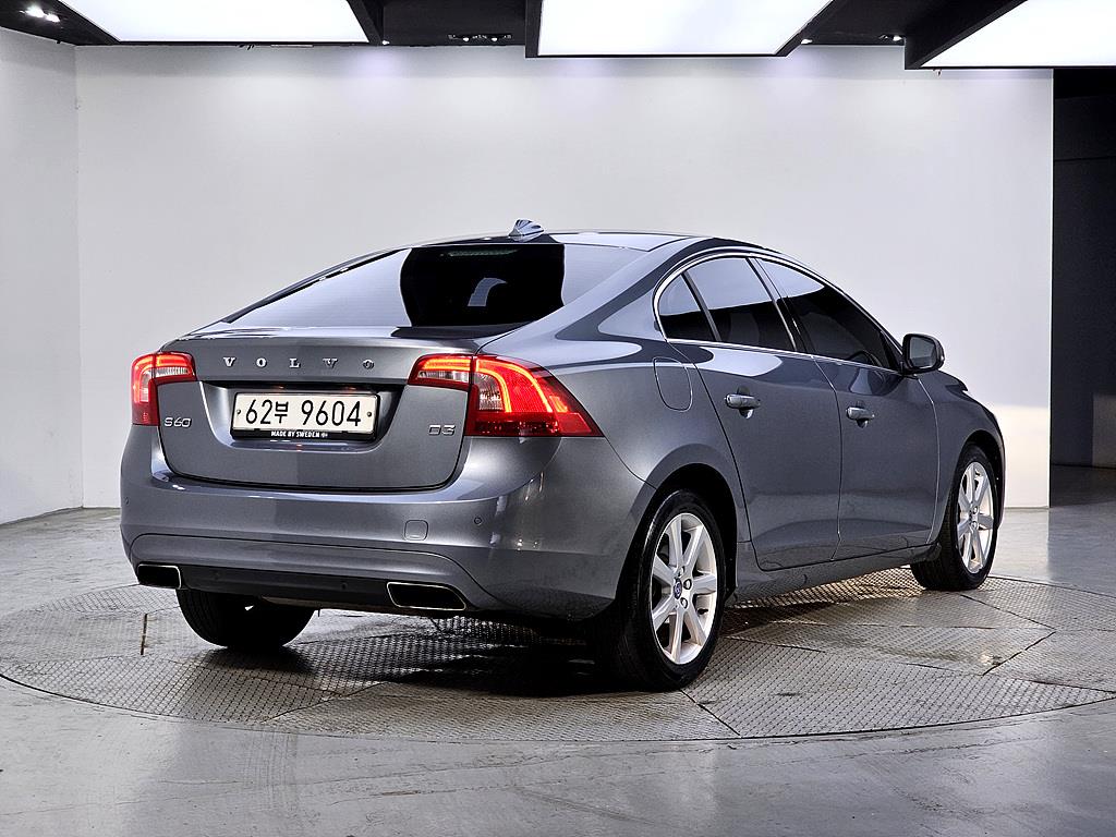 Volvo S60 - Vista 4