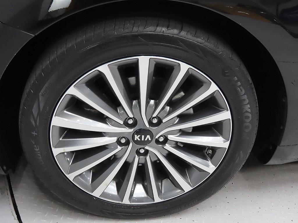 KIA K7 - Vista 5