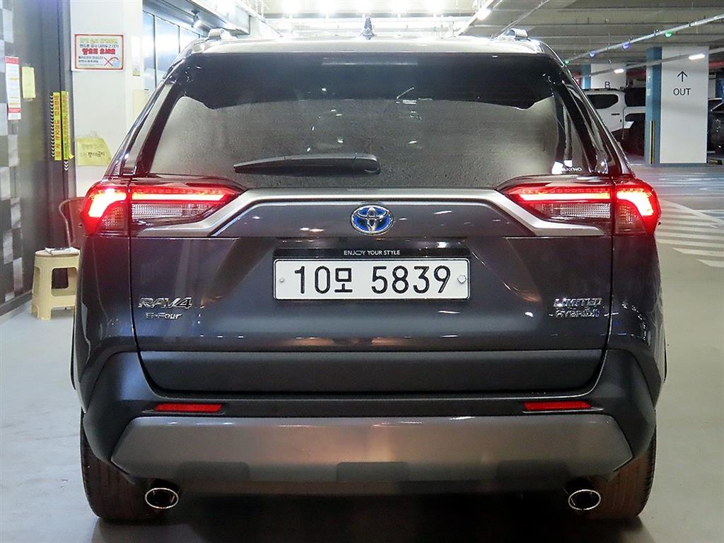 Toyota RAV4 - Vista 5