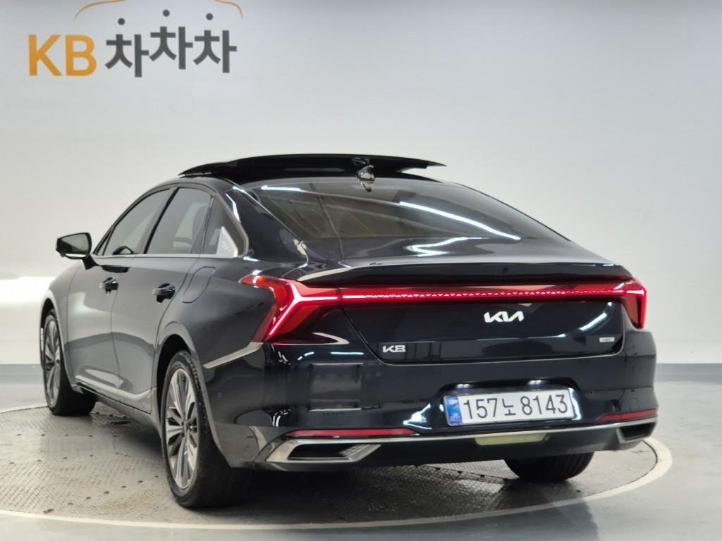 KIA K8 - Vista 4