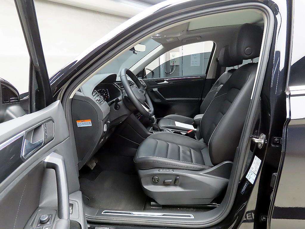 Volkswagen Tiguan - Vista 5
