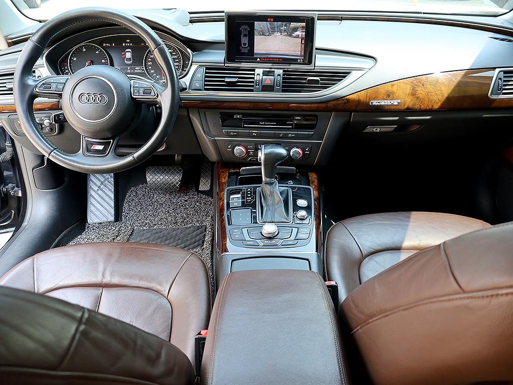Audi A7 - Vista 5