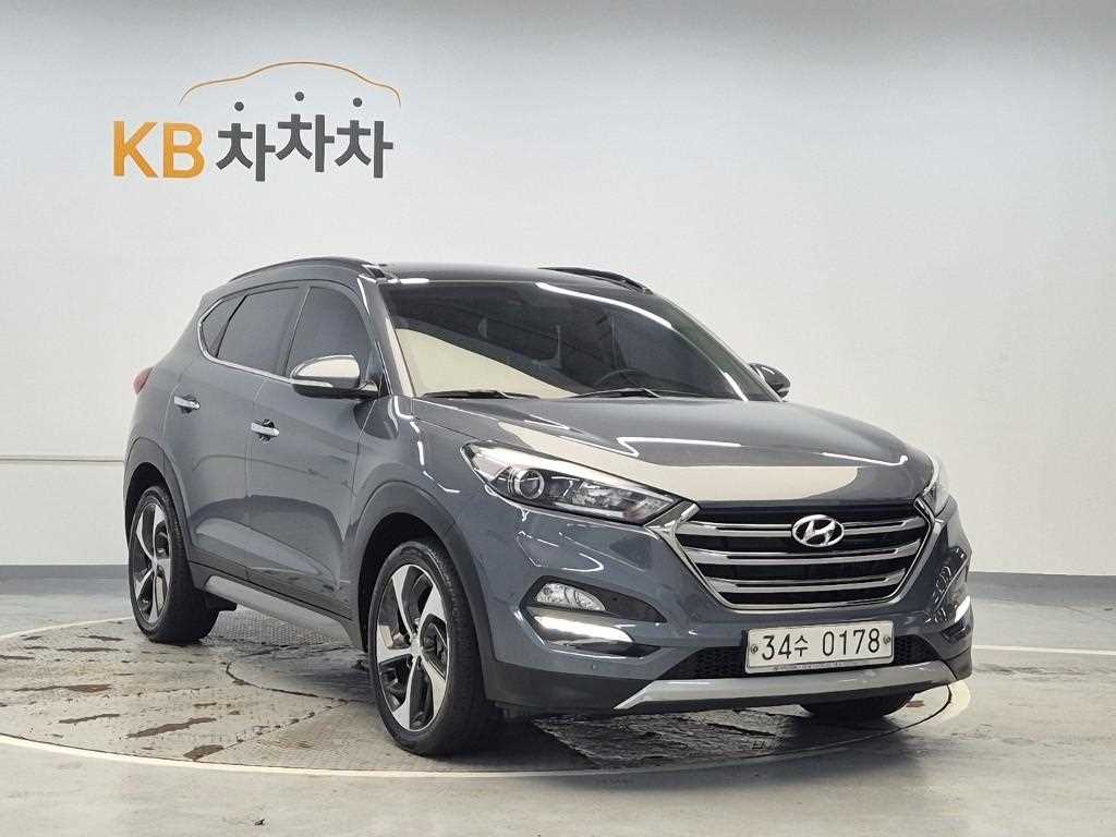 HYUNDAI Tucson - Vista 4