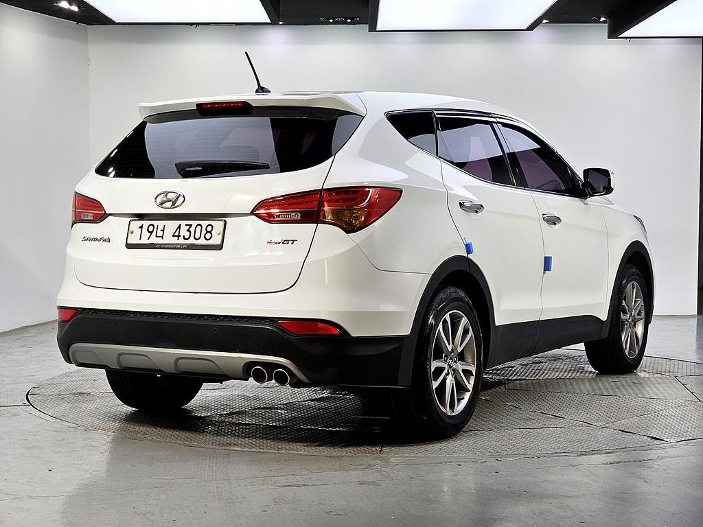 HYUNDAI Santa Fe - Vista 4