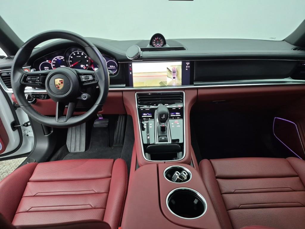 Porsche Panamera - Vista 5