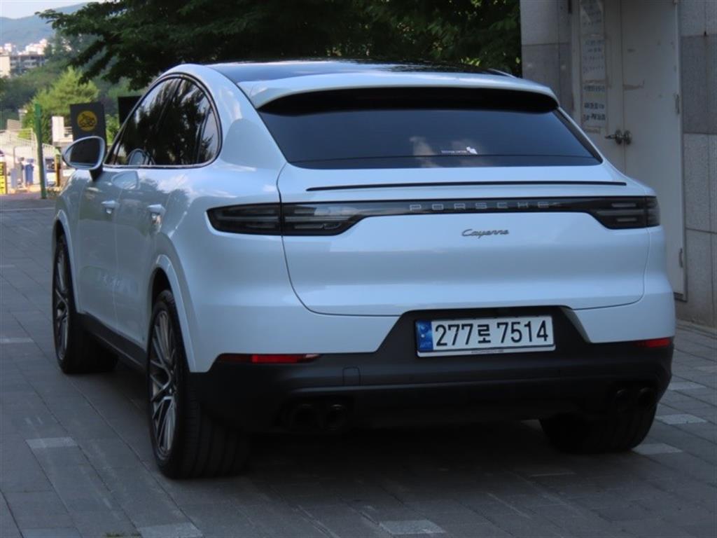 Porsche Cayenne - Vista 4