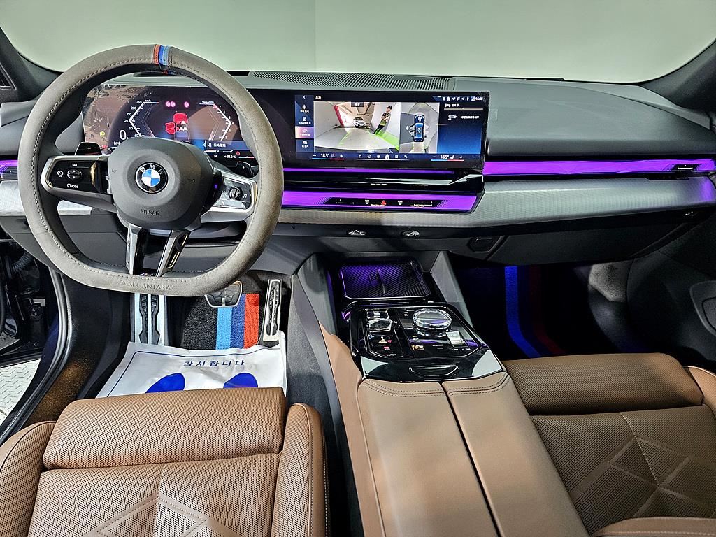 BMW 5 Series - Vista 5