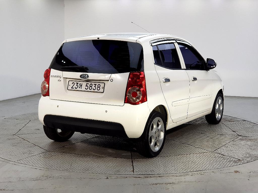 KIA Morning - Vista 4