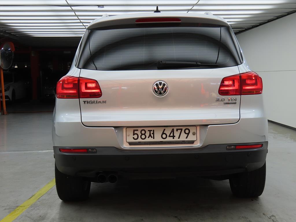 Volkswagen Tiguan - Vista 4