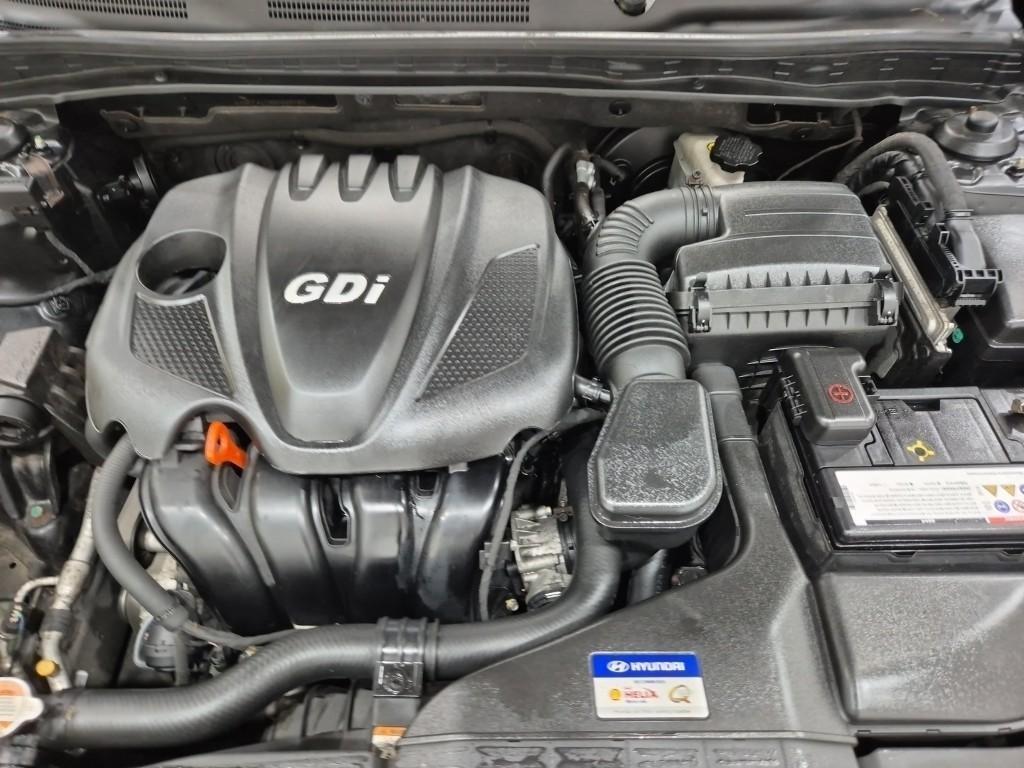 HYUNDAI Grandeur - Vista 5