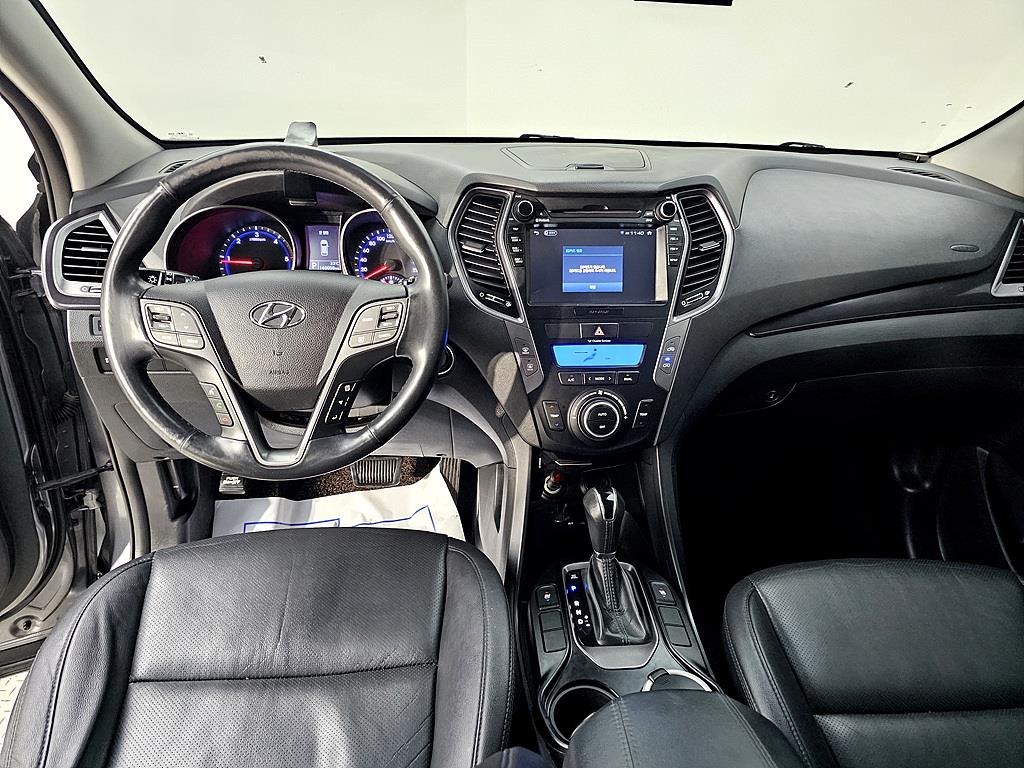 HYUNDAI Santa Fe - Vista 5