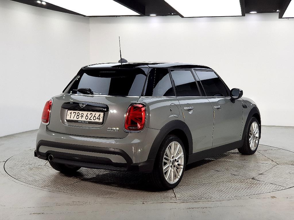 Mini Cooper - Vista 4