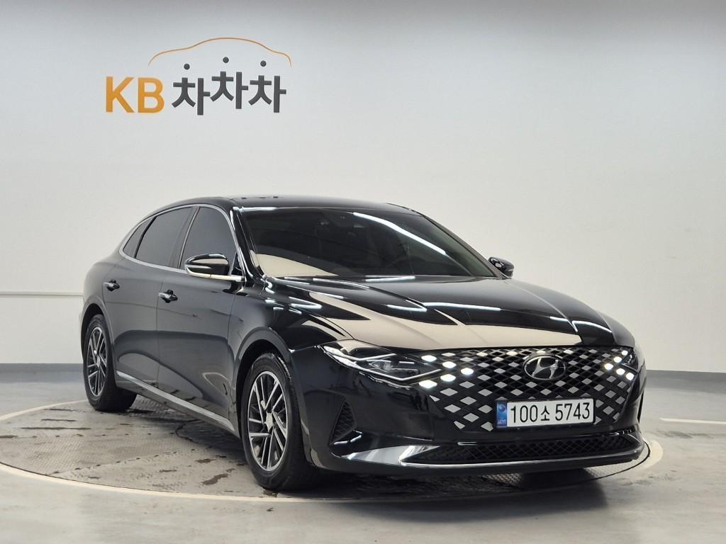 HYUNDAI Grandeur - Vista 4