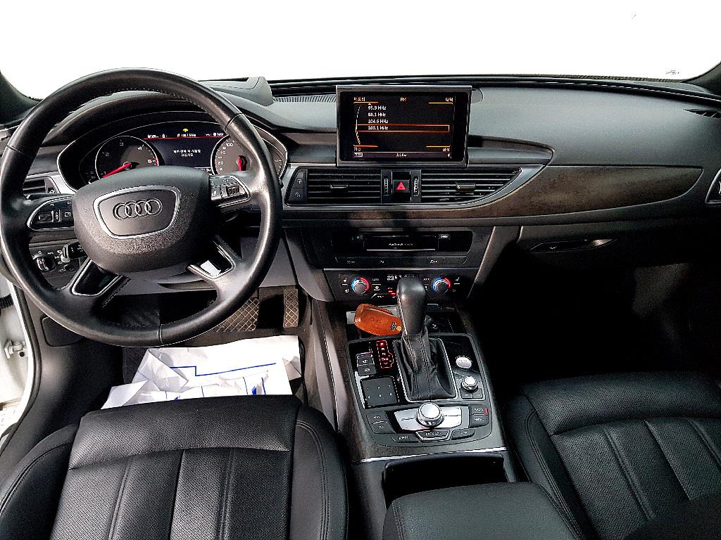 Audi A6 - Vista 5